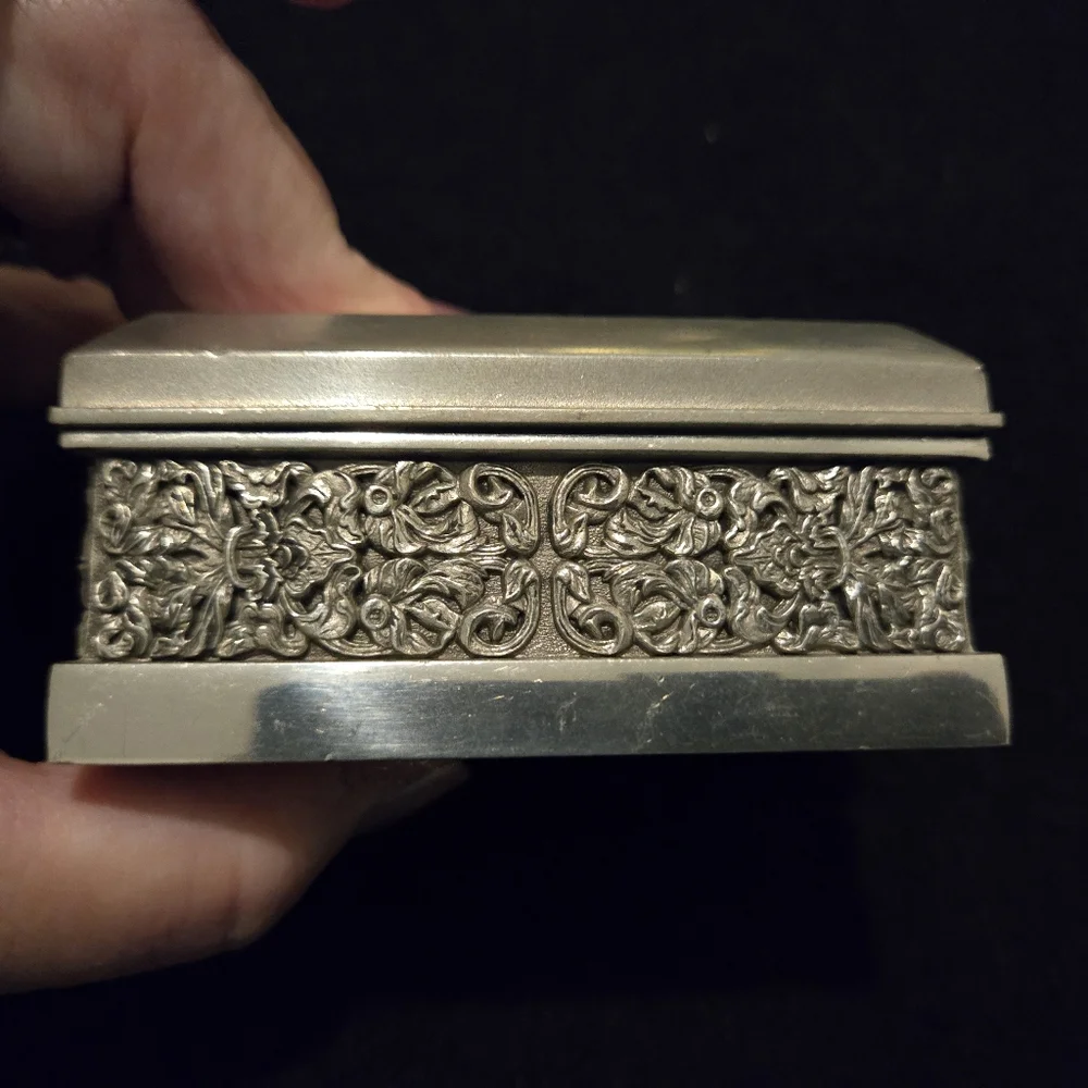Royal Selanger Pewter Trinket Box Approx. 3